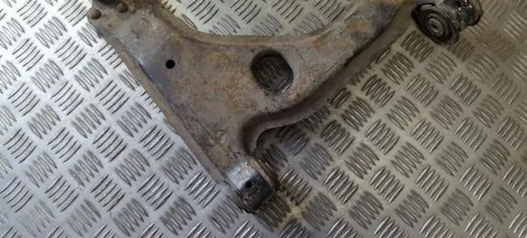 Opel Zafira A Front lower control arm/wishbone