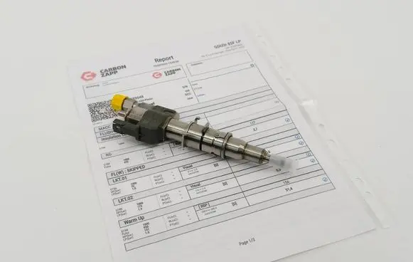 BMW 3 E90 E91 Fuel injector 7589048 13537589048 1353758904808