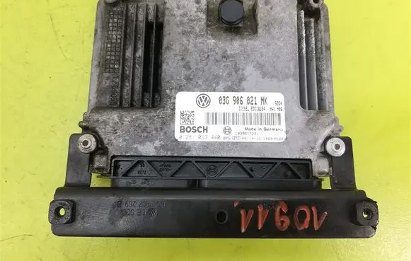 Volkswagen PASSAT B6 Engine control unit/module 03G906021NK