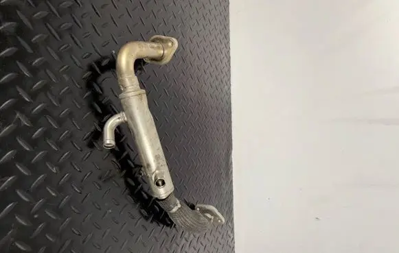 Jaguar XF X260 Pneumatic air compressor intake pipe/hose G4DG9F468BB
