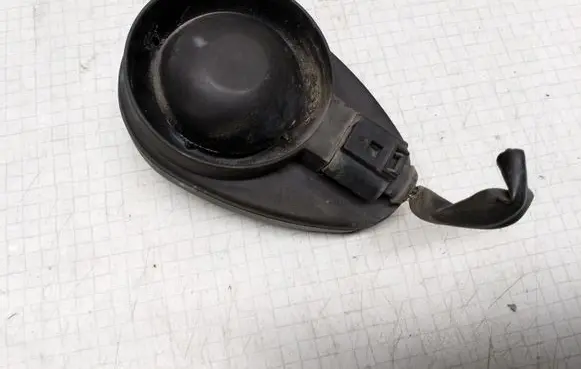 Volkswagen PASSAT B5.5 Alarm system siren 1J0951605
