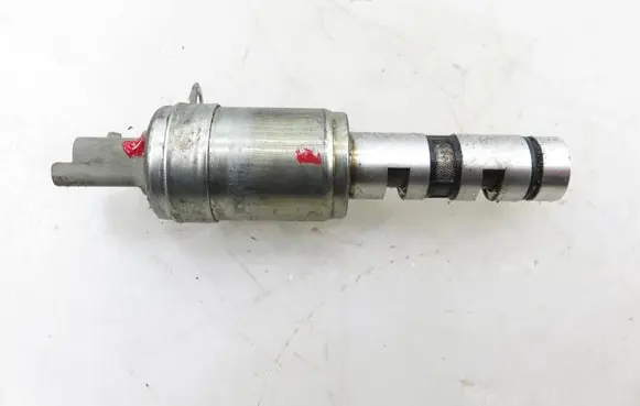 Renault Scenic II - Grand scenic II Camshaft vanos timing valve 