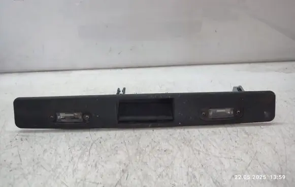 Volvo XC90 Number plate light 31253018