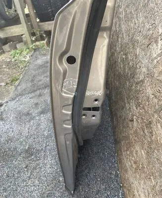 Subaru Legacy Front door