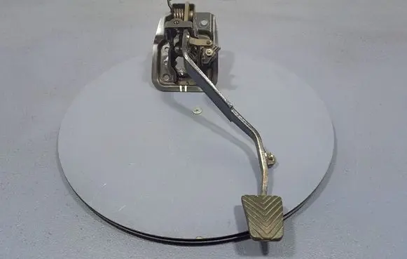 Mitsubishi ASX Accelerator throttle pedal 