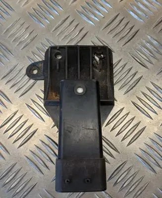 Volkswagen Polo V 6R Coolant fan relay 5J0919506 H009
