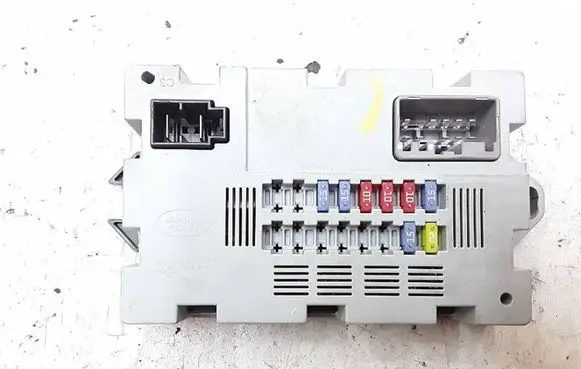 Land Rover Range Rover L405 Fuse module 71739084 1408271025 73707520