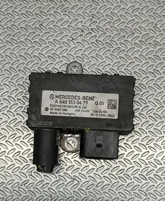 Mercedes-Benz A W169 Glow plug pre-heat relay A6401530479 899087000