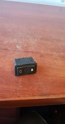 BMW 7 E38 Electric window control switch 8368974