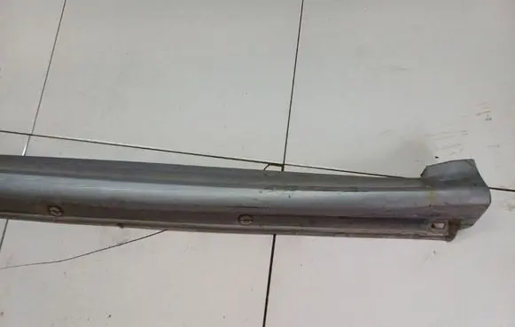 Mercedes-Benz B W245 Sill