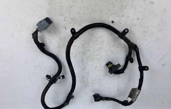 Maserati Levante Engine installation wiring loom 06700074010