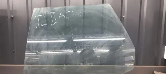 Seat Ibiza II (6k) Rear side window