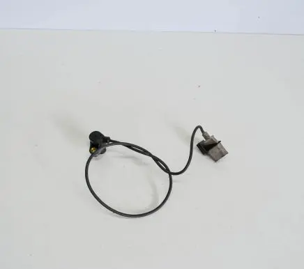 Audi A4 S4 B6 8E 8H Crankshaft position sensor 0281022223
