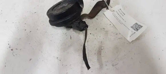 Volkswagen PASSAT B6 Horn signal E1000209 007424 3C0951221