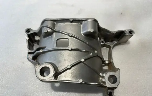 Volvo S60 Generator/alternator bracket 31480101