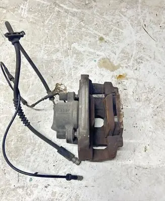BMW X3 F25 Front brake caliper 703123 2882 268P