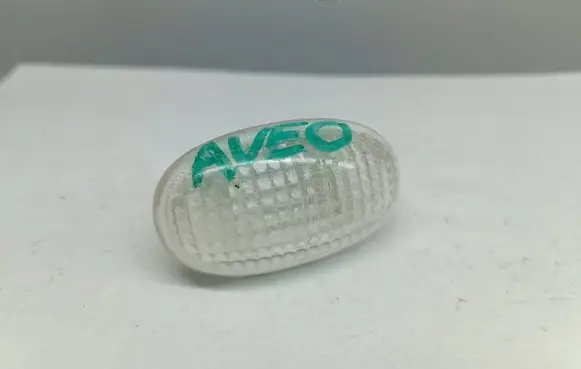 Chevrolet Aveo Front fender indicator light