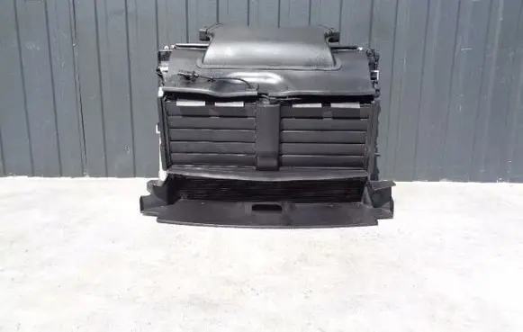 Maserati Quattroporte Radiator set 