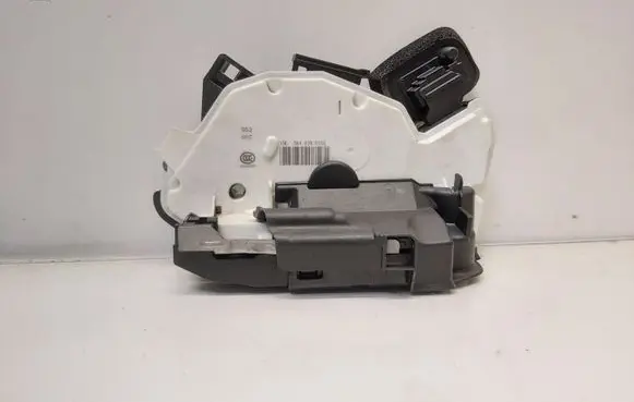 Seat Leon (5F) Rear door lock 5K4839015Q