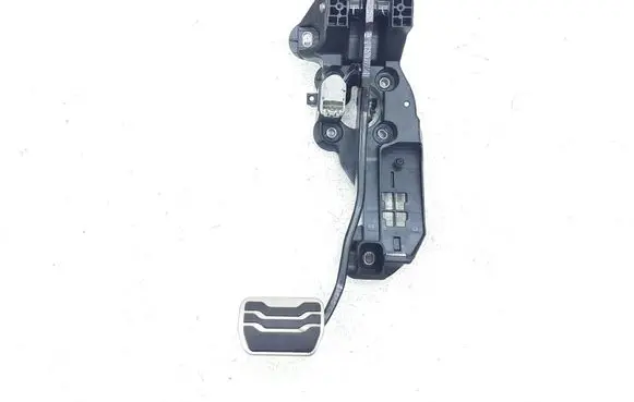 Ford Fusion II Brake pedal FG9C9F856 FG9C9F856EFC MAY1626094037