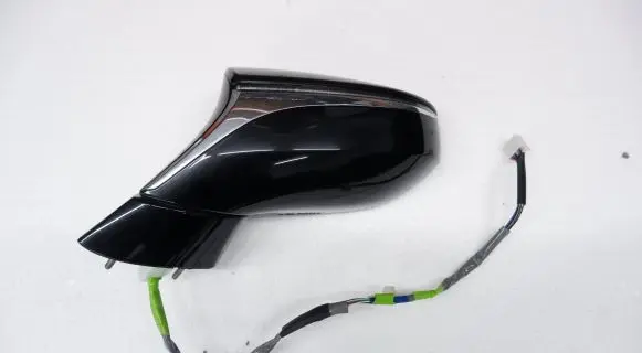 Lexus ES 250 - 300 - 330 Front door electric wing mirror