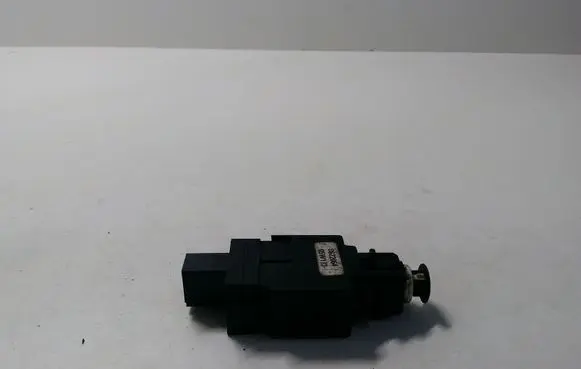 Volvo V70 Brake pedal sensor switch 8622064