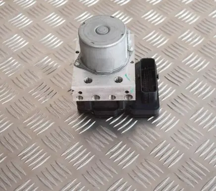 Tesla Model 3 ABS Pump 110354100A 104474500B