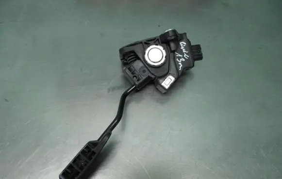 Honda Civic IX Accelerator throttle pedal 03899884732 12033B1 TV0 G0
