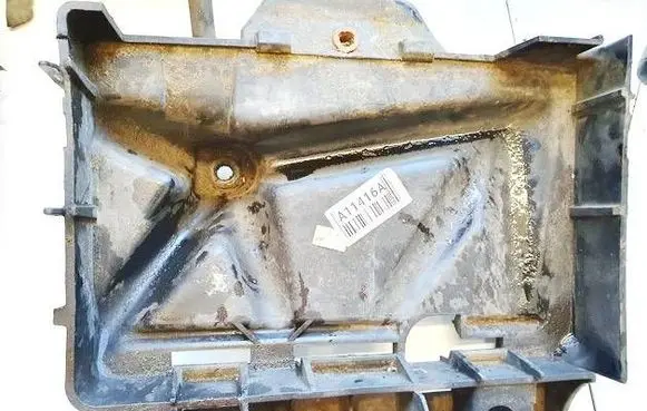 Skoda Fabia Mk2 (5J) Battery box tray 6Q0915331