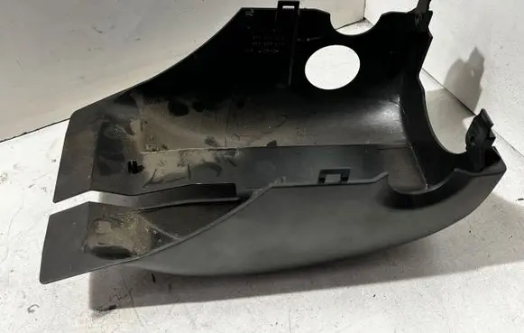 Volkswagen Touran I Steering wheel column trim 1T0858566A 1T0858559A