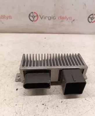 Renault Master III Glow plug pre-heat relay 271206395R