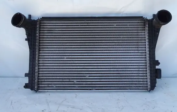 Volkswagen Scirocco Intercooler radiator