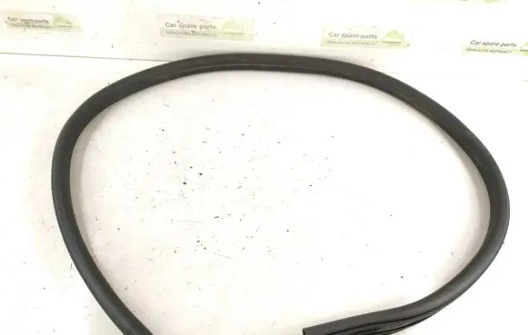 Mercedes-Benz E W238 Rubber seal front door window/glass 2386922600 A2386922600