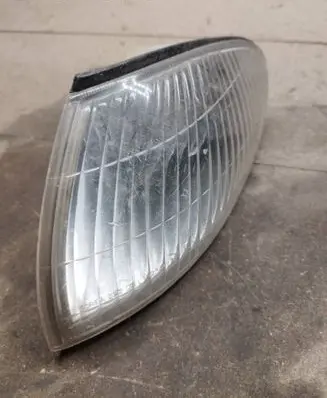 Hyundai Sonata Front indicator light 92301345