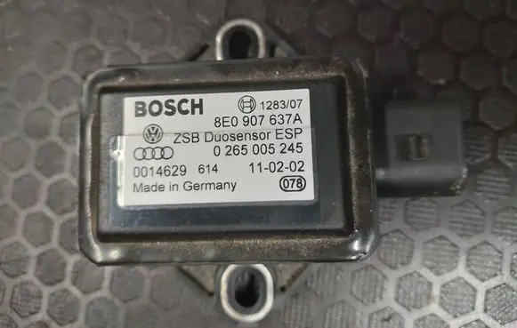 Audi A6 S6 C5 4B ESP acceleration yaw rate sensor 8E0907637A 0014629 0265005245