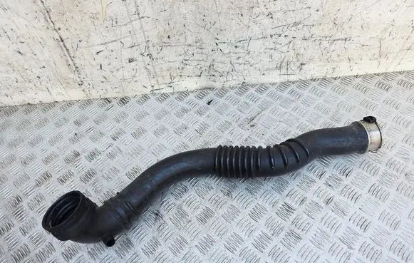 Intercooler hose/pipe