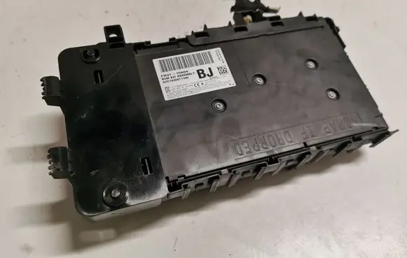 Ford Mustang VI Fuse module FR3T15604BJ