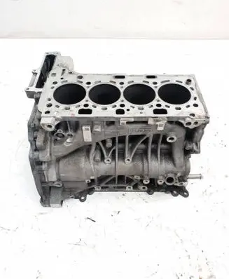BMW 2 F22 F23 Engine block B47D20A 65839572