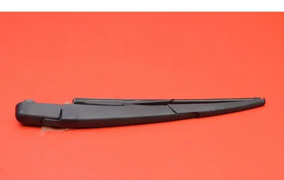 Renault Captur Rear wiper blade arm