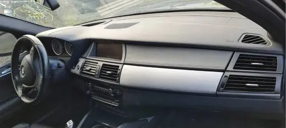 BMW X5 E70 Dashboard