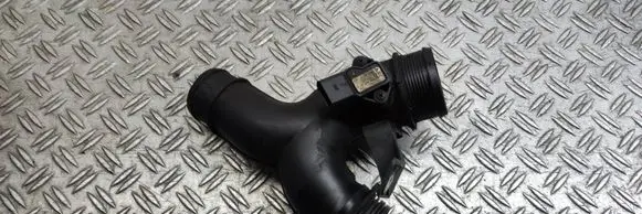 Intercooler hose/pipe