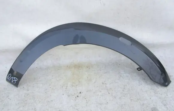 Isuzu D-Max Front arch trim T19018284Z