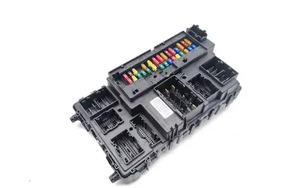 Ford Mondeo MK V Fuse module FU5T-15604-DFB A2C7534430150