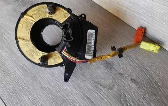Mazda 3 I Steering angle sensor Z90Q810542