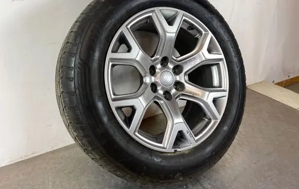 Jeep Grand Wagoneer R20 alloy rim 04755328AA 0023432017