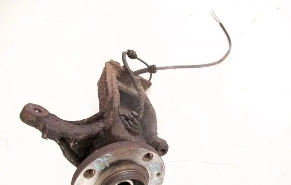 Peugeot 207 Front wheel hub spindle knuckle