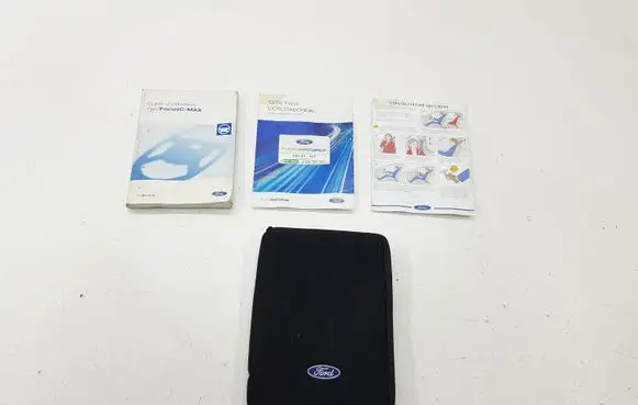 Ford Focus C-MAX Owners service history hand book 