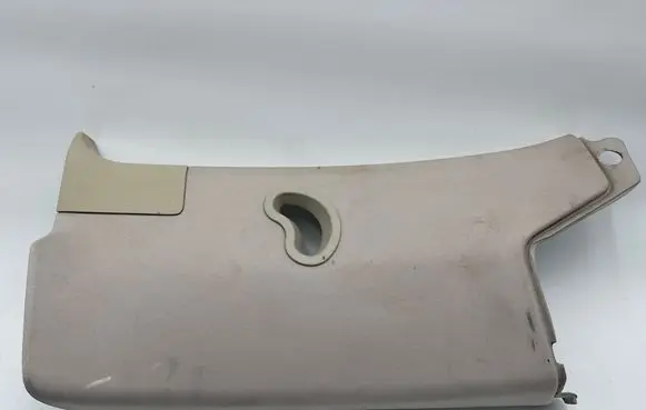 Land Rover Discovery 4 - LR4 (C) pillar trim EMG500730 EMG500750 A073159