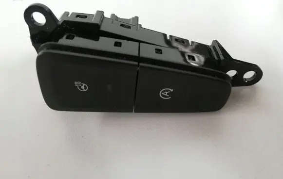 Ford Focus Other switches/knobs/shifts F1ET11B573BA