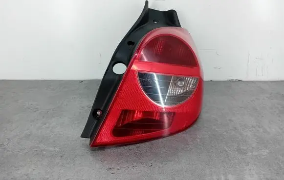 Renault Clio III Rear/tail lights 89035080